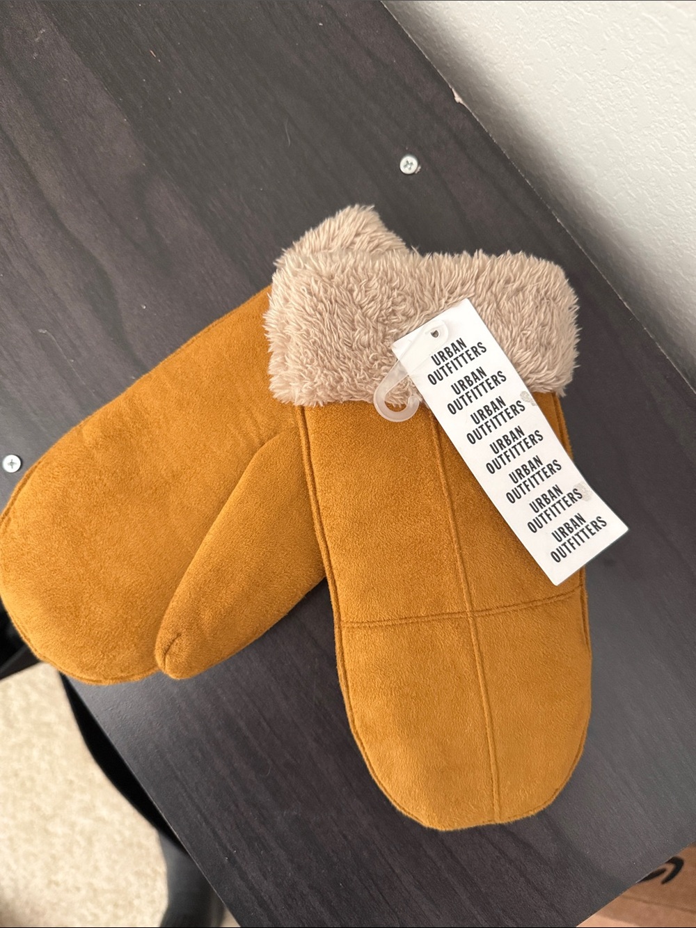Urban Outfitters Mustard Suede-Look Mittens with Beige Faux Fur Cuff